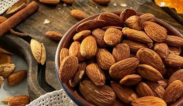 تصویر 1 از خرید و قیمت مغز بادام درجه یک + فروش عمده